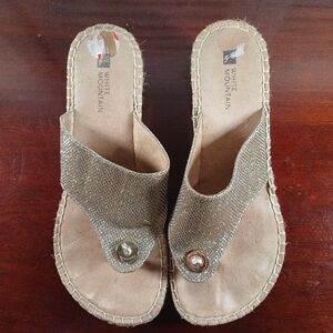 White Mountain Metallic Gold Slide Sandals Sz6.5